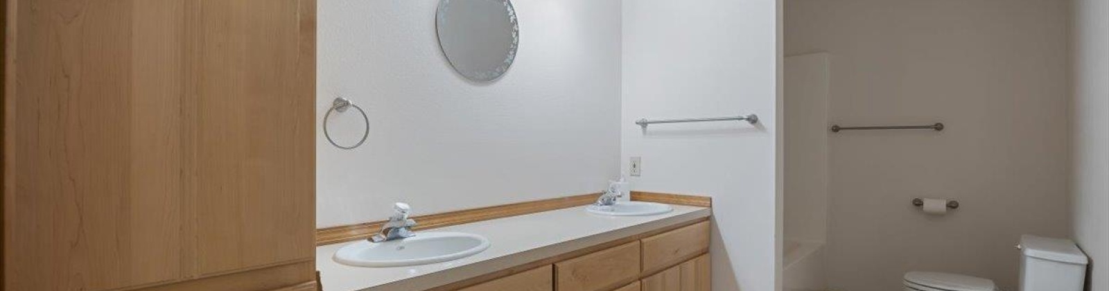 26th Ave, Kennewick, Washington 99338, 4 Bedrooms Bedrooms, 0 ,3 BathroomsBathrooms,Houses,For Sale,26th Ave,0,287094