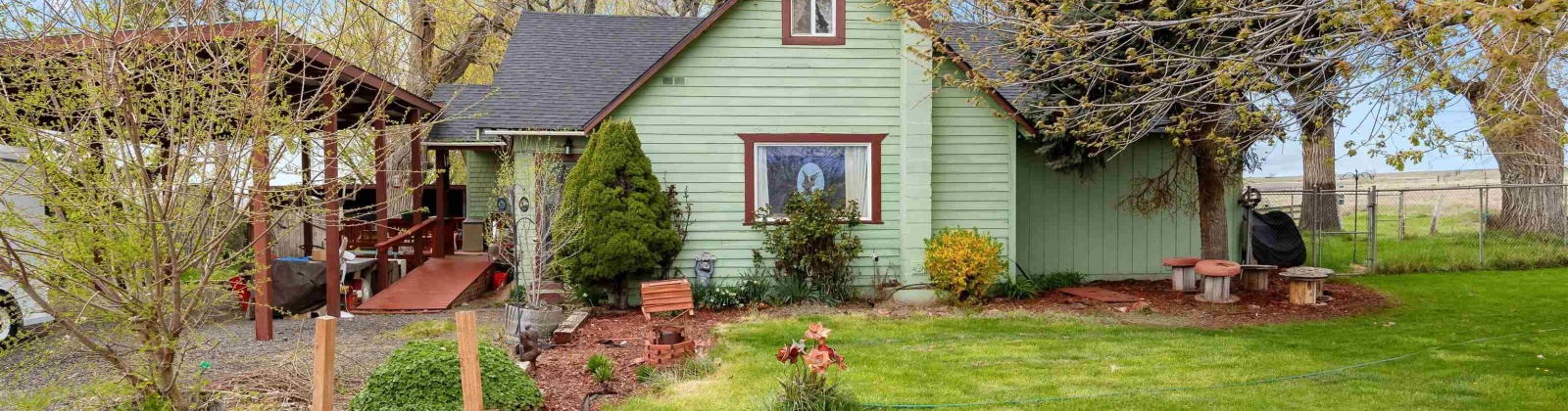 East Roza Road, Benton City, Washington 99320, 3 Bedrooms Bedrooms, 0 ,2 BathroomsBathrooms,Houses,For Sale,East Roza Road,0,287095