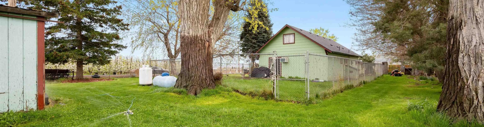 East Roza Road, Benton City, Washington 99320, 3 Bedrooms Bedrooms, 0 ,2 BathroomsBathrooms,Houses,For Sale,East Roza Road,0,287095