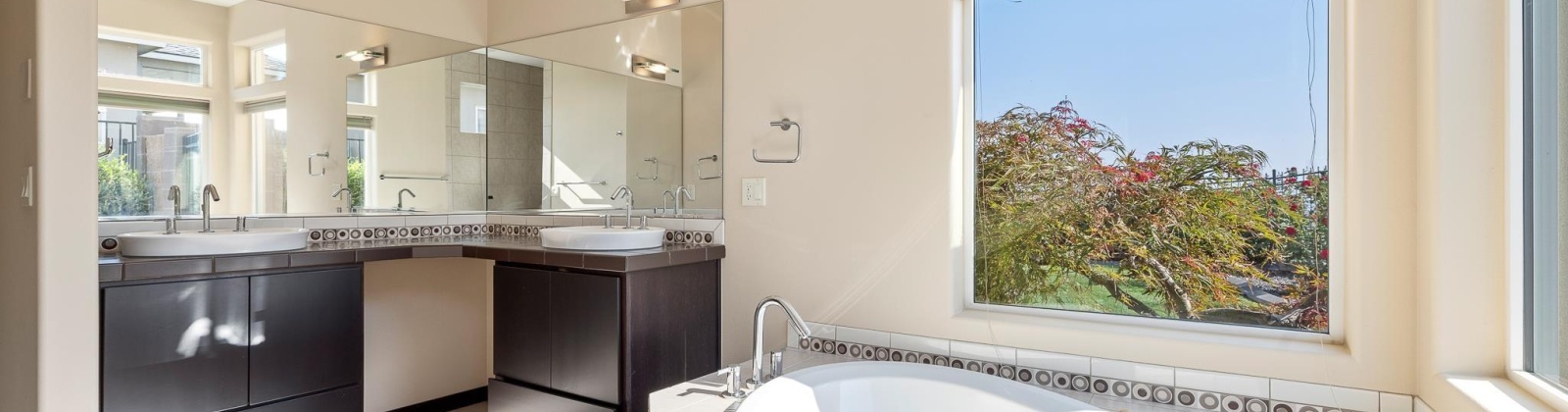 Westgate Way, Richland, Washington 99352, 4 Bedrooms Bedrooms, 0 ,4 BathroomsBathrooms,Houses,For Sale,Westgate Way,0,287097