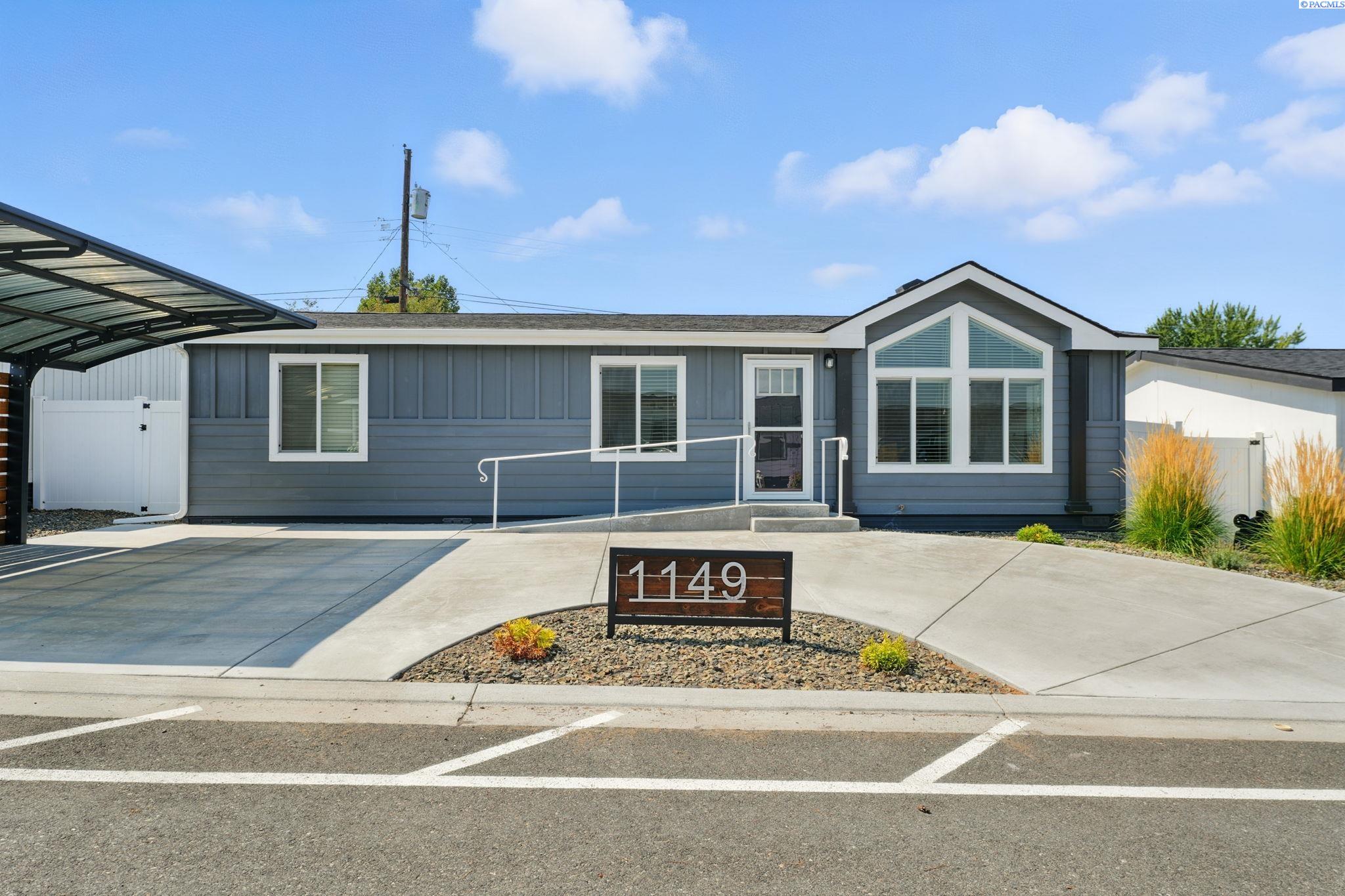 Harrison Place, Kennewick, Washington 99336, 3 Bedrooms Bedrooms, 0 ,2 BathroomsBathrooms,Manufactured Homes,For Sale,Harrison Place,0,287118