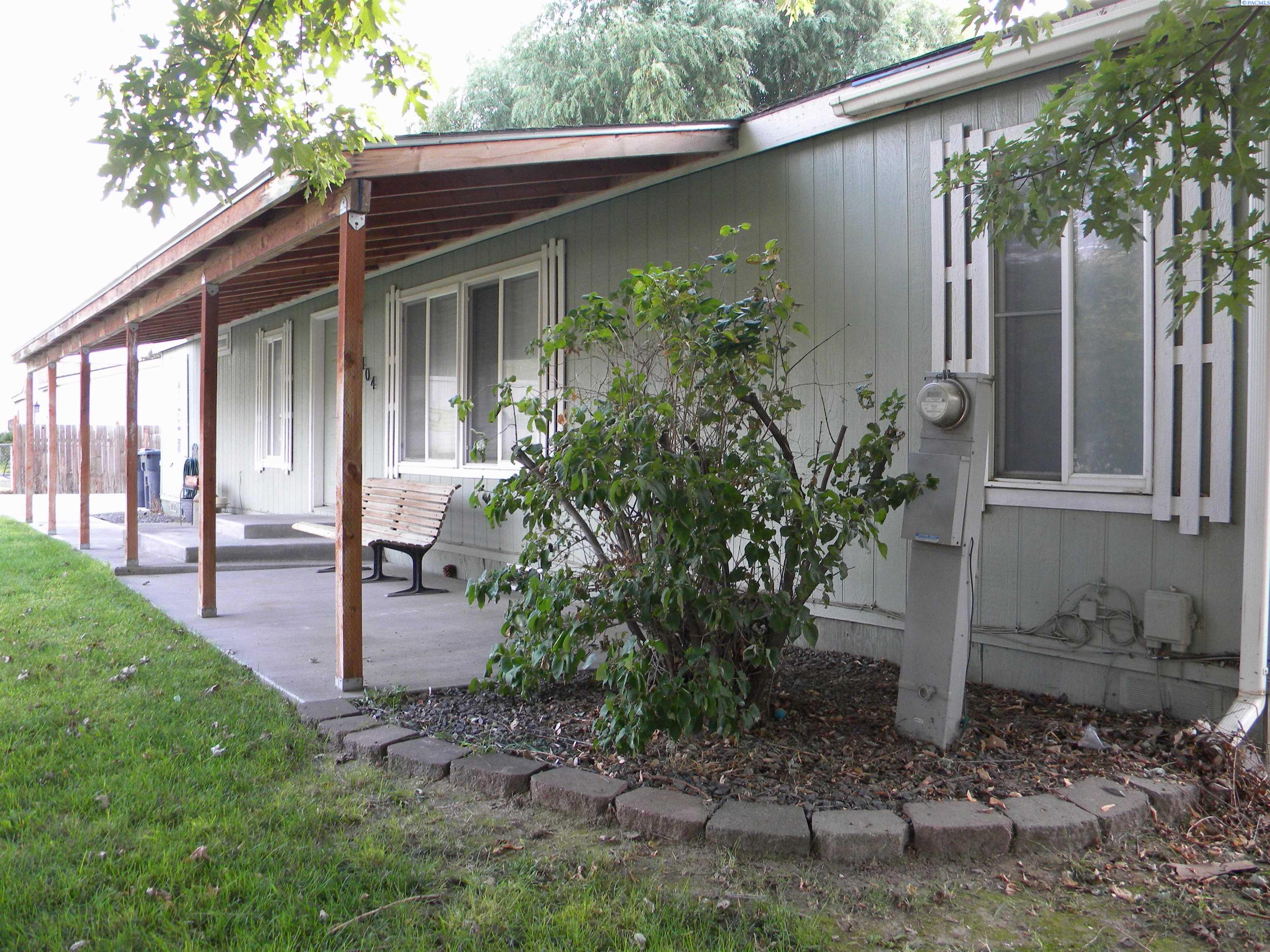 Flagstone Dr, Benton City, Washington 99320, 4 Bedrooms Bedrooms, 0 ,2 BathroomsBathrooms,Manufactured Homes,For Sale,Flagstone Dr,0,287110