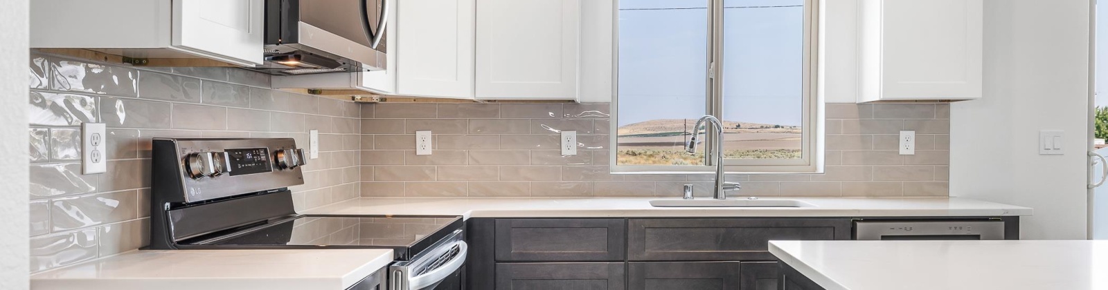 Grapevine Ct, West Richland, Washington 99353, 3 Bedrooms Bedrooms, 0 ,3 BathroomsBathrooms,Condos/townhomes,For Sale,Grapevine Ct,0,287130