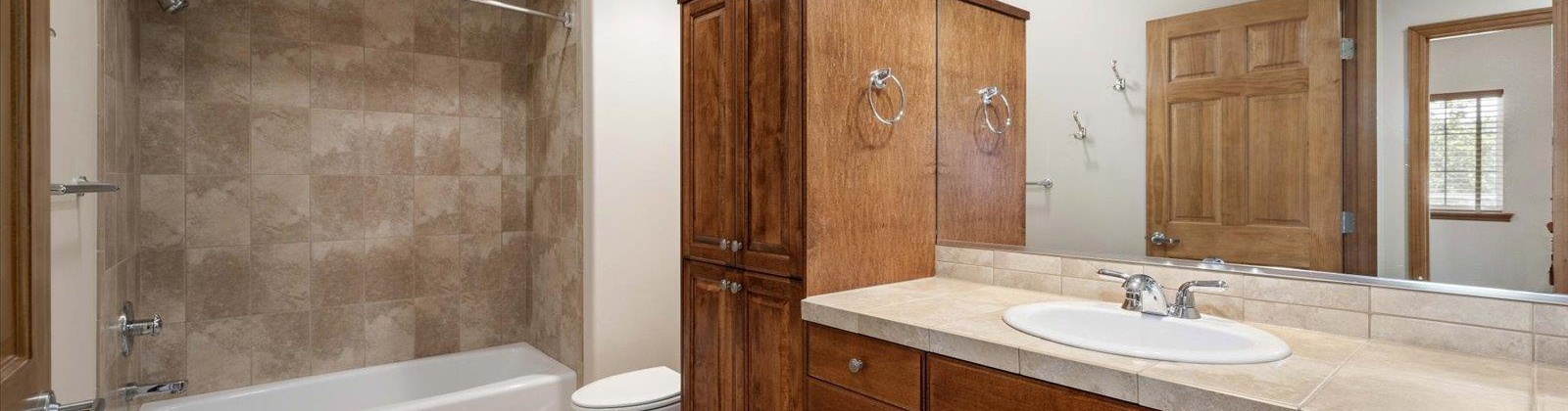 Columbia Point Drive, Richland, Washington 99352, 3 Bedrooms Bedrooms, 0 ,3 BathroomsBathrooms,Condos/townhomes,For Sale,Columbia Point Drive,0,287131