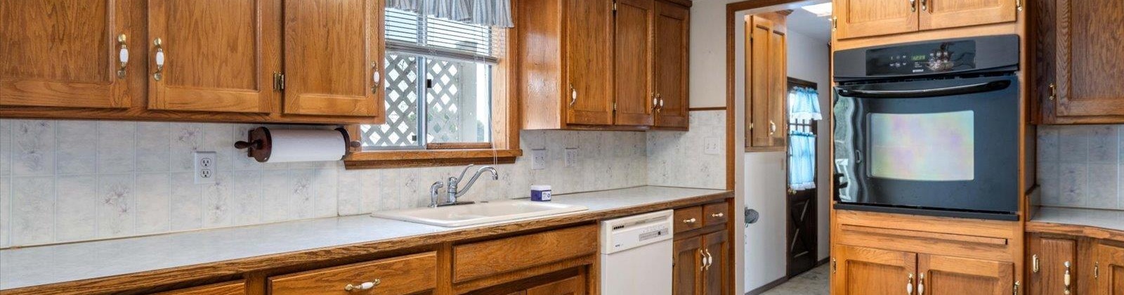 Euclid Street, Grandview, Washington 98930-1526, 4 Bedrooms Bedrooms, 0 ,3 BathroomsBathrooms,Houses,For Sale,Euclid Street,0,287133