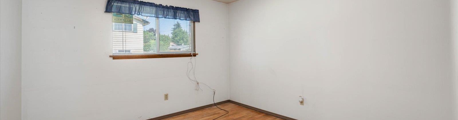 Euclid Street, Grandview, Washington 98930-1526, 4 Bedrooms Bedrooms, 0 ,3 BathroomsBathrooms,Houses,For Sale,Euclid Street,0,287133
