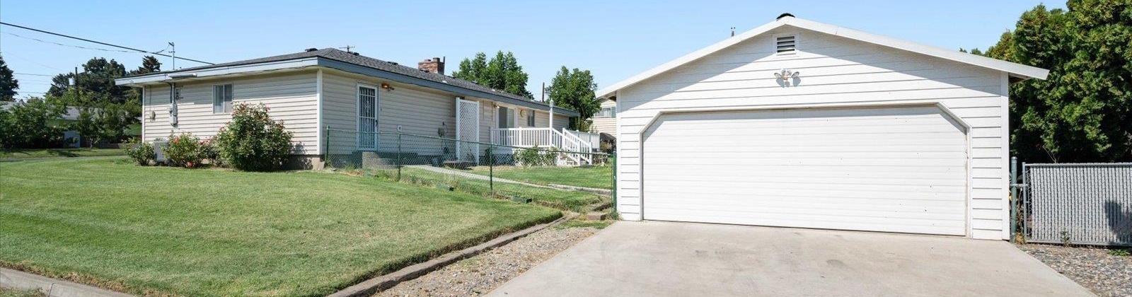 Euclid Street, Grandview, Washington 98930-1526, 4 Bedrooms Bedrooms, 0 ,3 BathroomsBathrooms,Houses,For Sale,Euclid Street,0,287133