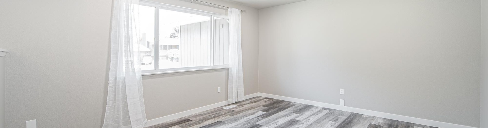 Orchard Way, Richland, Washington 99352, 3 Bedrooms Bedrooms, 0 ,2 BathroomsBathrooms,Houses,For Sale,Orchard Way,0,287162