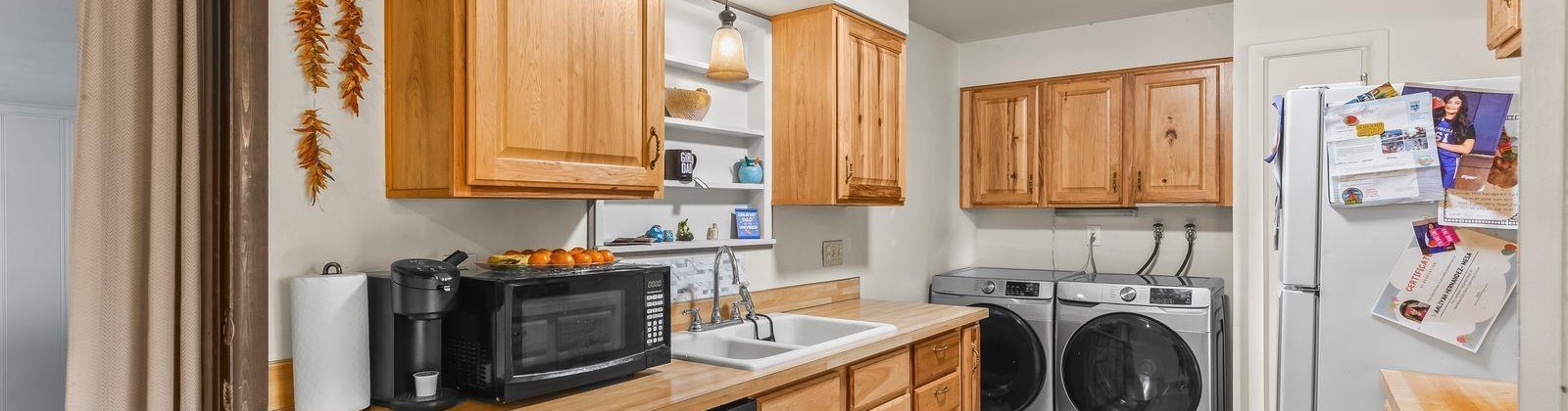 5th Avenue, Yakima, Washington 98902, 3 Bedrooms Bedrooms, 0 ,2 BathroomsBathrooms,Houses,For Sale,5th Avenue,0,287139