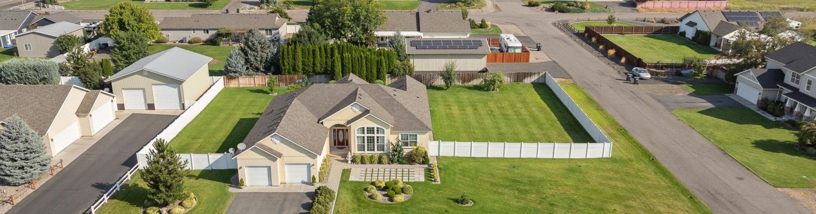 Butternut Circle, Pasco, Washington 93301, 4 Bedrooms Bedrooms, 0 ,3 BathroomsBathrooms,Houses,For Sale,Butternut Circle,0,287155