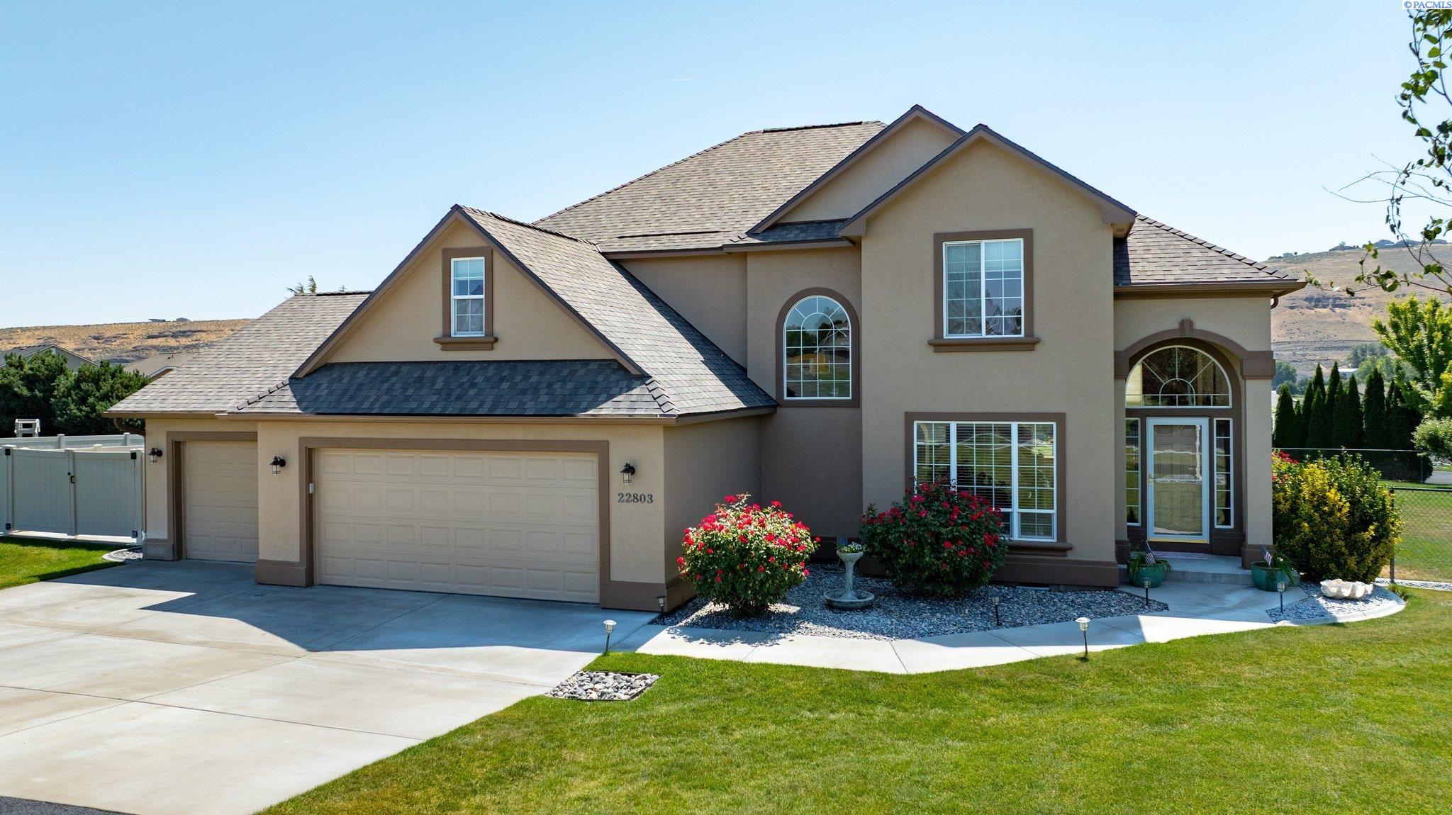 Cottonwood Springs Blvd, Kennewick, Washington 99338, 4 Bedrooms Bedrooms, 0 ,3 BathroomsBathrooms,Houses,For Sale,Cottonwood Springs Blvd,0,285325