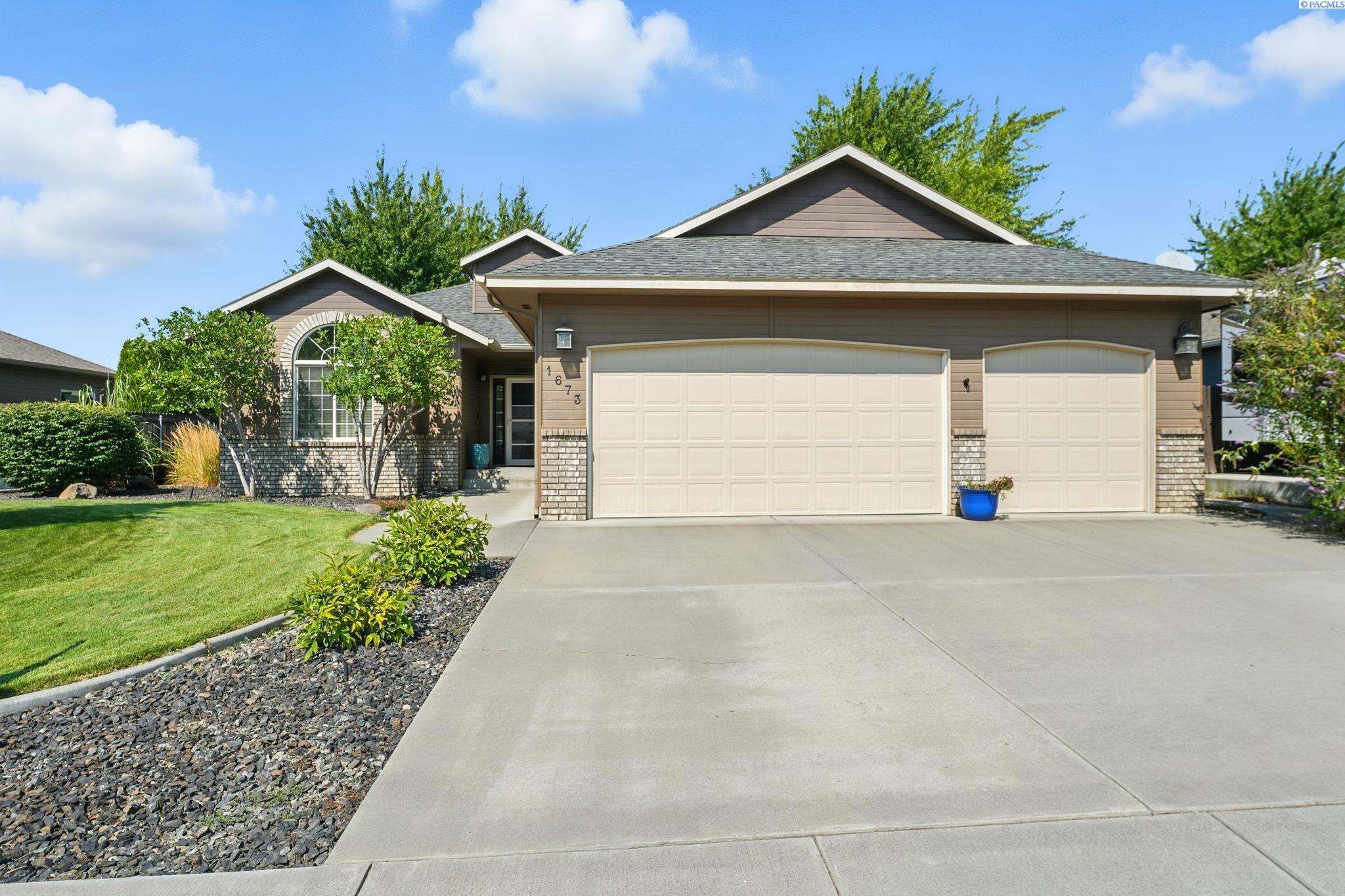Venus Circle, Richland, Washington 99352, 3 Bedrooms Bedrooms, 0 ,2 BathroomsBathrooms,Houses,For Sale,Venus Circle,0,286286