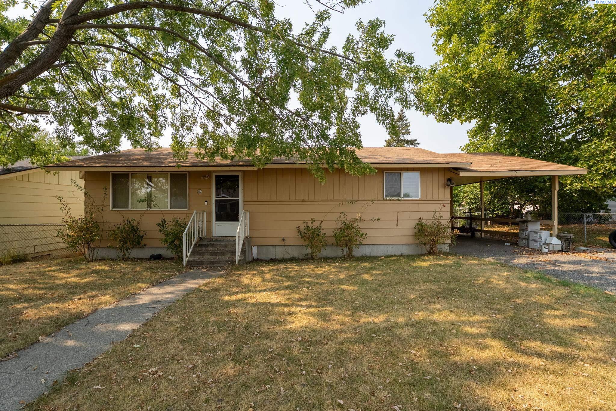 Douglas Ave, Pasco, Washington 99301, 5 Bedrooms Bedrooms, 0 ,2 BathroomsBathrooms,Houses,For Sale,Douglas Ave,0,287177