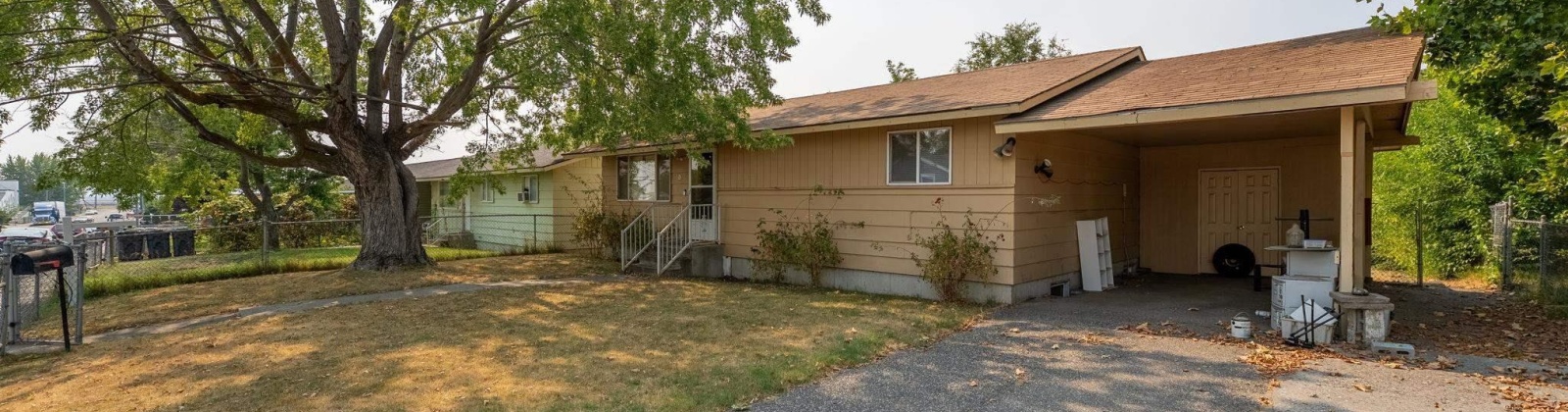 Douglas Ave, Pasco, Washington 99301, 5 Bedrooms Bedrooms, 0 ,2 BathroomsBathrooms,Houses,For Sale,Douglas Ave,0,287177