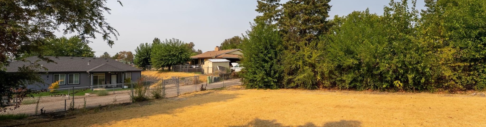 Douglas Ave, Pasco, Washington 99301, 5 Bedrooms Bedrooms, 0 ,2 BathroomsBathrooms,Houses,For Sale,Douglas Ave,0,287177