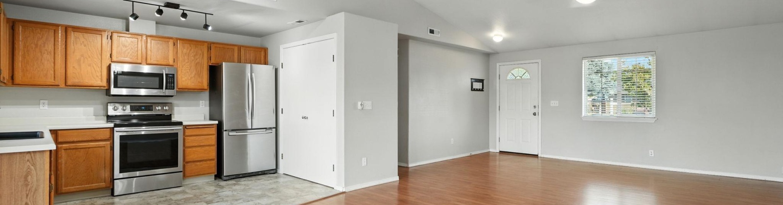 Holly Way, West Richland, Washington 99353, 4 Bedrooms Bedrooms, 0 ,2 BathroomsBathrooms,Houses,For Sale,Holly Way,0,287178
