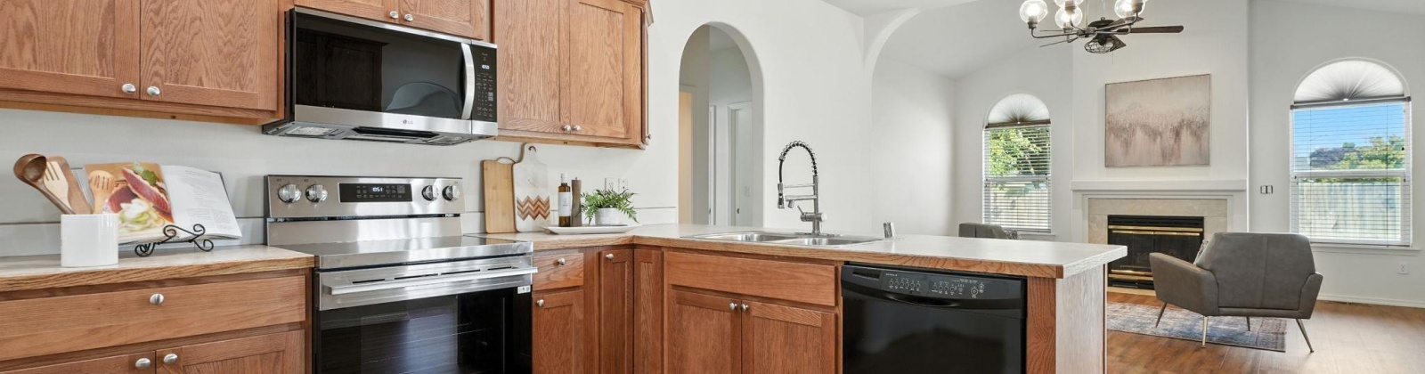 Hood Avenue, Kennewick, Washington 99336, 3 Bedrooms Bedrooms, 0 ,2 BathroomsBathrooms,Houses,For Sale,Hood Avenue,0,287179