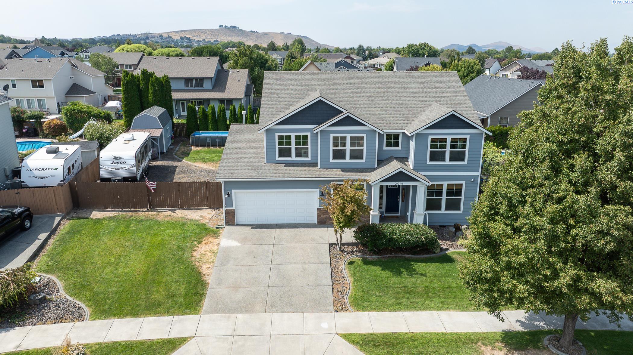 Sheppard Street, Kennewick, Washington 99338, 4 Bedrooms Bedrooms, 0 ,3 BathroomsBathrooms,Houses,For Sale,Sheppard Street,0,287190