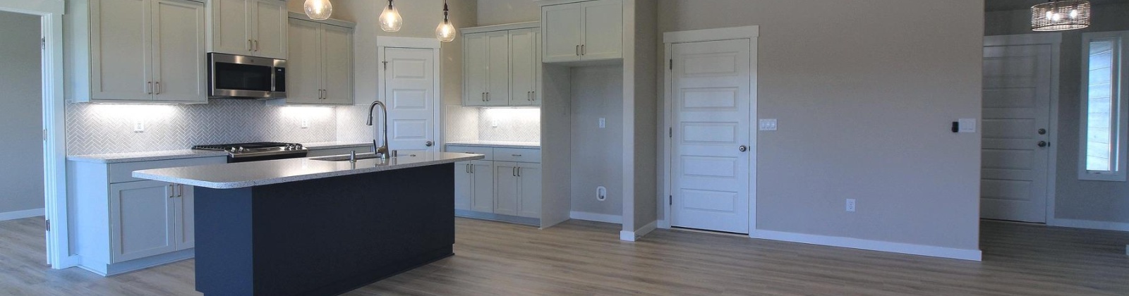 32nd Avenue, Kennewick, Washington 99338, 3 Bedrooms Bedrooms, 0 ,2 BathroomsBathrooms,Houses,For Rent,32nd Avenue,0,287191
