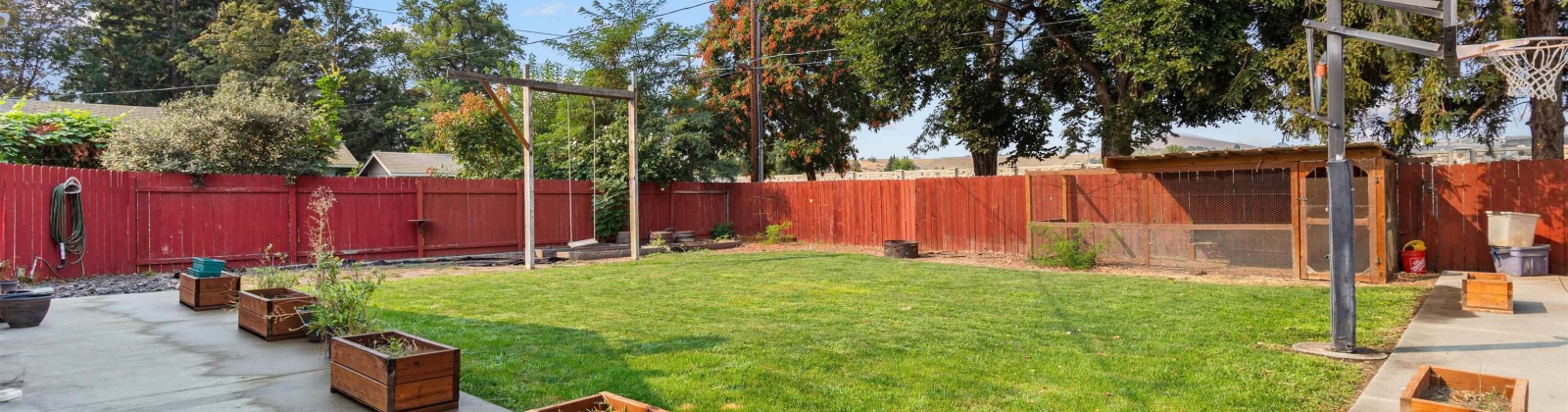 COTTONWOOD DR., Richland, Washington 99352, 4 Bedrooms Bedrooms, 0 ,2 BathroomsBathrooms,Houses,For Sale,COTTONWOOD DR.,0,287195