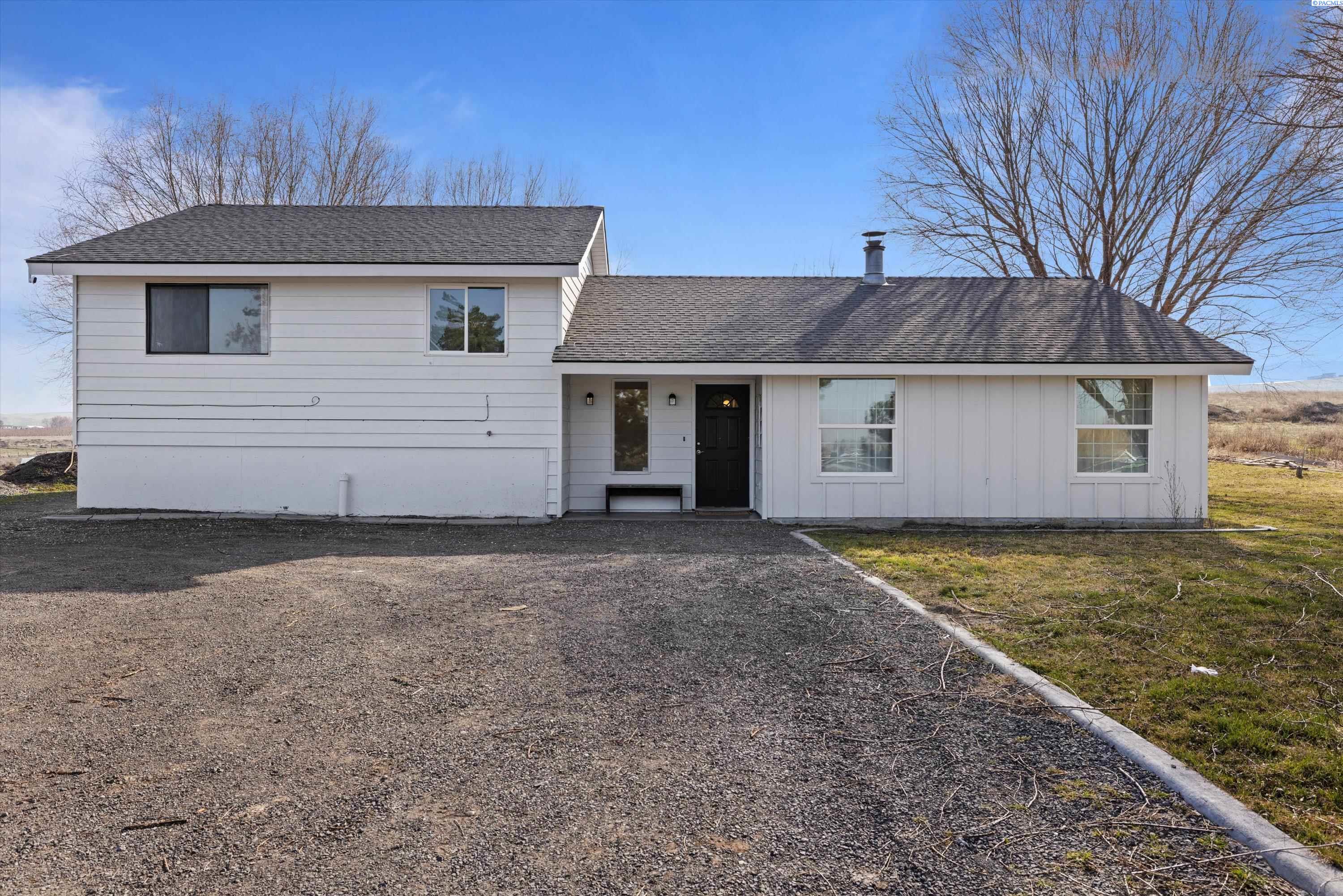 gamefarm, Kennewick, Washington 99336, 5 Bedrooms Bedrooms, 0 ,2 BathroomsBathrooms,Houses,For Sale,gamefarm,0,287200