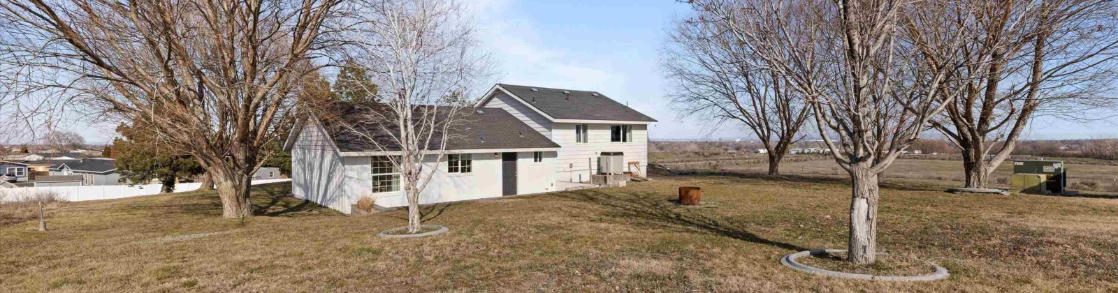 gamefarm, Kennewick, Washington 99336, 5 Bedrooms Bedrooms, 0 ,2 BathroomsBathrooms,Houses,For Sale,gamefarm,0,287200