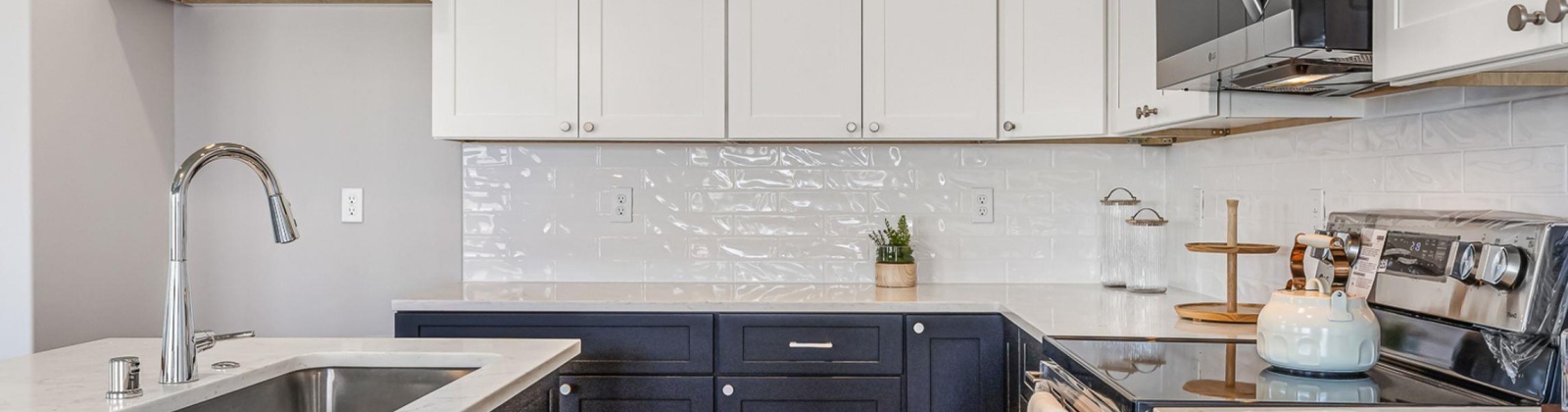 Grapevine Ct, West Richland, Washington 99353, 4 Bedrooms Bedrooms, 0 ,3 BathroomsBathrooms,Condos/townhomes,For Sale,Grapevine Ct,0,287230