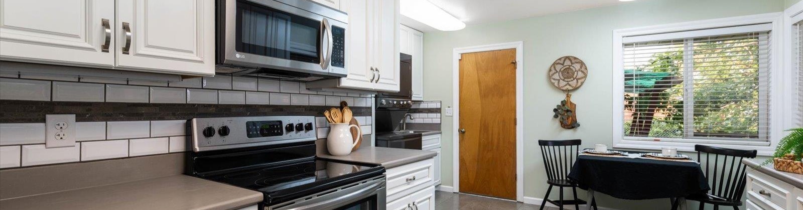 SAINT ST, Richland, Washington 99352, 5 Bedrooms Bedrooms, 0 ,3 BathroomsBathrooms,Houses,For Sale,SAINT ST,0,287242