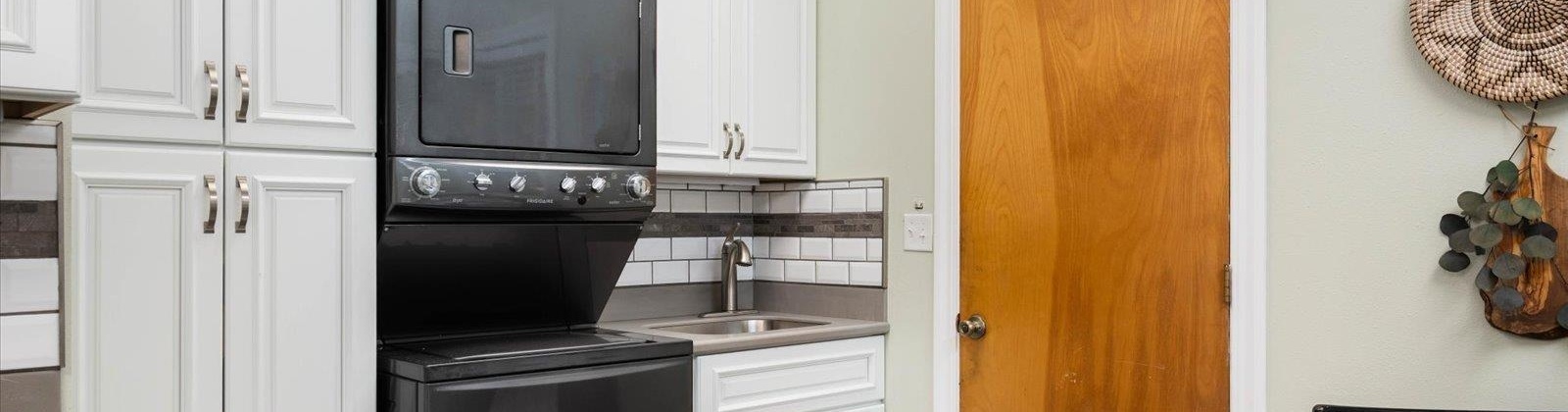 SAINT ST, Richland, Washington 99352, 5 Bedrooms Bedrooms, 0 ,3 BathroomsBathrooms,Houses,For Sale,SAINT ST,0,287242