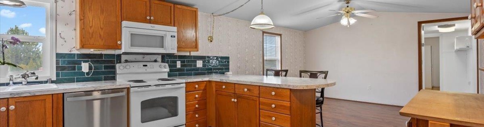 Huntington Pl, Kennewick, Washington 99337-2323, 3 Bedrooms Bedrooms, 0 ,3 BathroomsBathrooms,Manufactured Homes,For Sale,Huntington Pl,0,287290