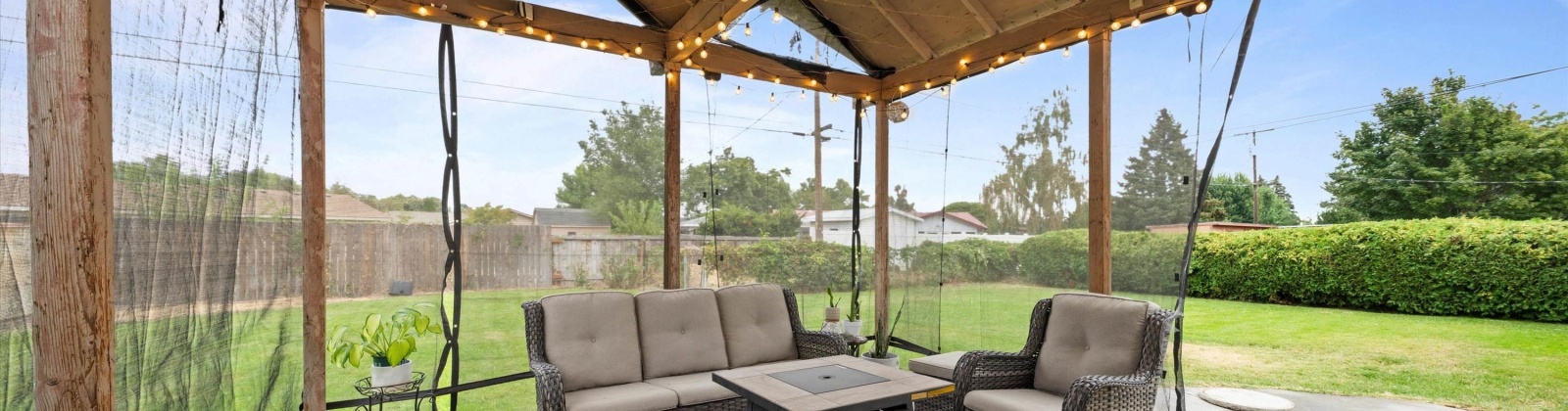 Metaline, Kennewick, Washington 99336, 3 Bedrooms Bedrooms, 0 ,2 BathroomsBathrooms,Houses,For Sale,Metaline,0,287287
