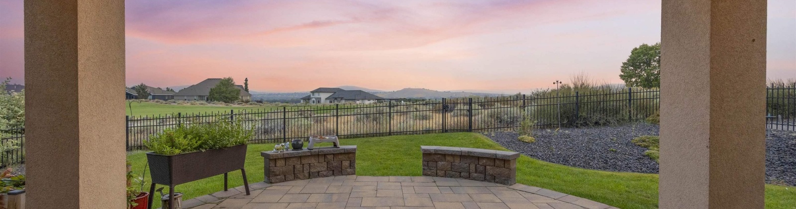 Stonecreek Drive, Richland, Washington 99354, 4 Bedrooms Bedrooms, 0 ,2 BathroomsBathrooms,Houses,For Sale,Stonecreek Drive,0,287285