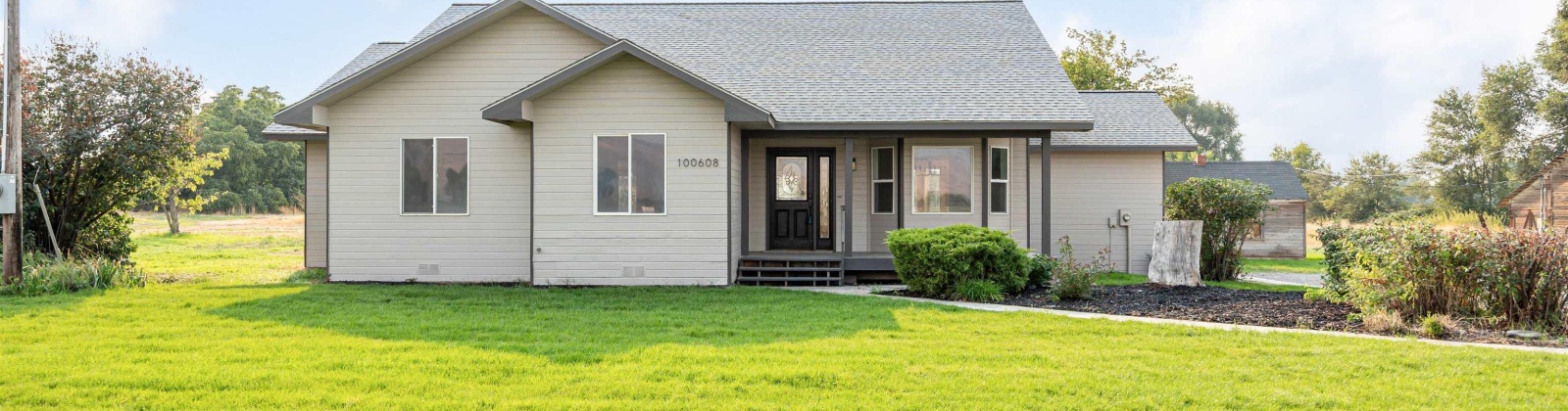 Old Inland Empire Hwy, Prosser, Washington 99350, 3 Bedrooms Bedrooms, 0 ,2 BathroomsBathrooms,Houses,For Sale,Old Inland Empire Hwy,0,287267