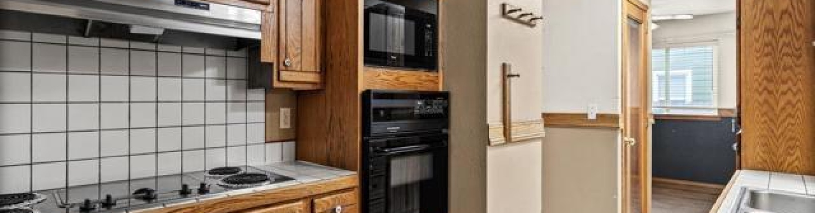 California, Union Gap, Washington 98903, 4 Bedrooms Bedrooms, 0 ,3 BathroomsBathrooms,Houses,For Sale,California,0,287260