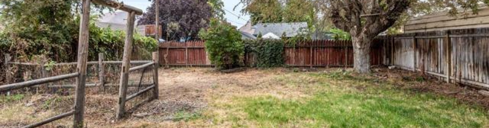 California, Union Gap, Washington 98903, 4 Bedrooms Bedrooms, 0 ,3 BathroomsBathrooms,Houses,For Sale,California,0,287260