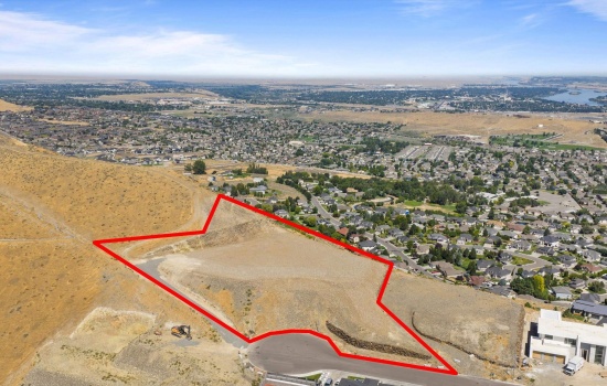 Land/lots For Sale