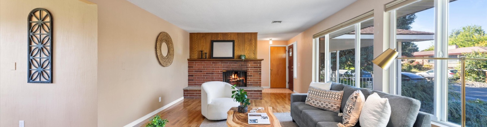 Fruitland St, Kennewick, Washington 99337, 4 Bedrooms Bedrooms, 0 ,3 BathroomsBathrooms,Houses,For Sale,Fruitland St,0,287305