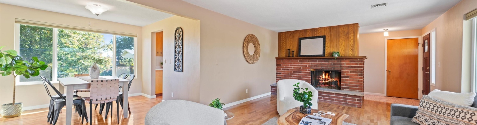 Fruitland St, Kennewick, Washington 99337, 4 Bedrooms Bedrooms, 0 ,3 BathroomsBathrooms,Houses,For Sale,Fruitland St,0,287305