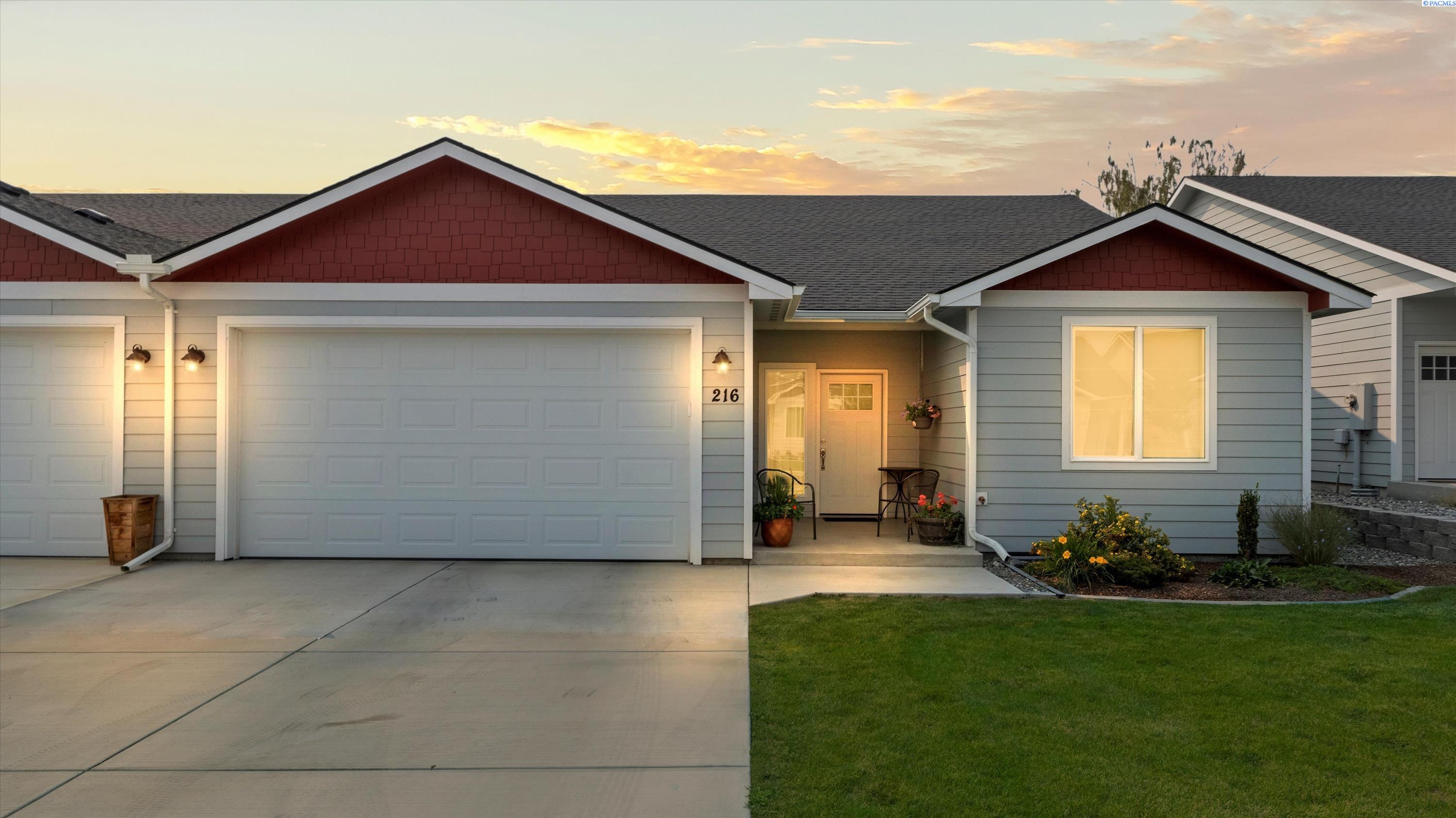 Claret Dr, Prosser, Washington 99350, 2 Bedrooms Bedrooms, 0 ,2 BathroomsBathrooms,Condos/townhomes,For Sale,Claret Dr,0,287304