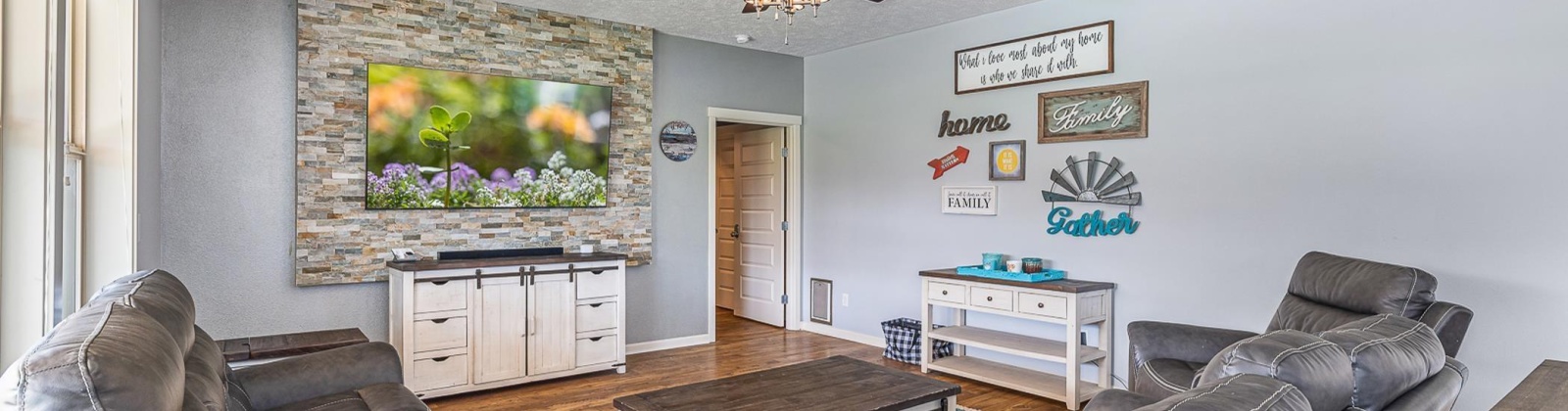 St Paul Ln, Pasco, Washington 99301, 4 Bedrooms Bedrooms, 0 ,4 BathroomsBathrooms,Houses,For Sale,St Paul Ln,0,284930