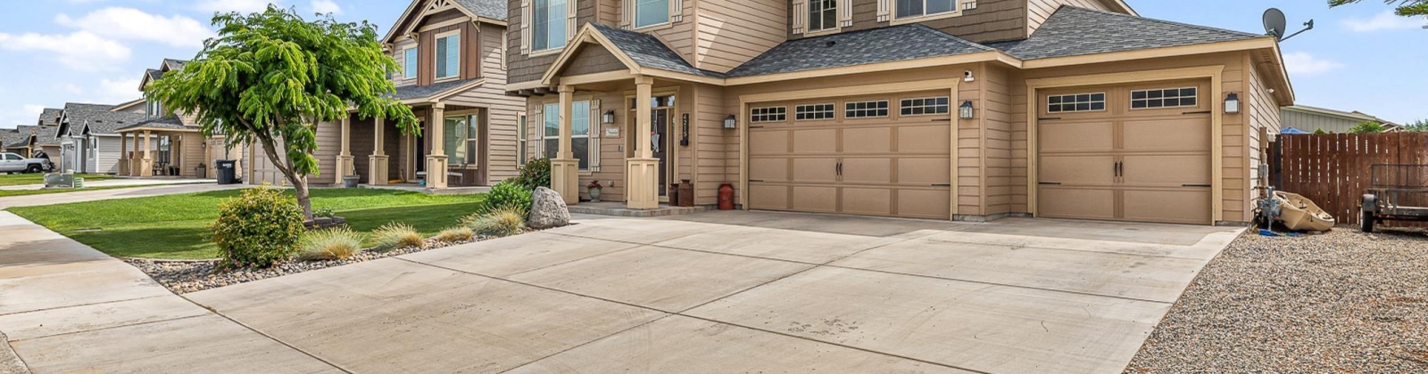 St Paul Ln, Pasco, Washington 99301, 4 Bedrooms Bedrooms, 0 ,4 BathroomsBathrooms,Houses,For Sale,St Paul Ln,0,284930