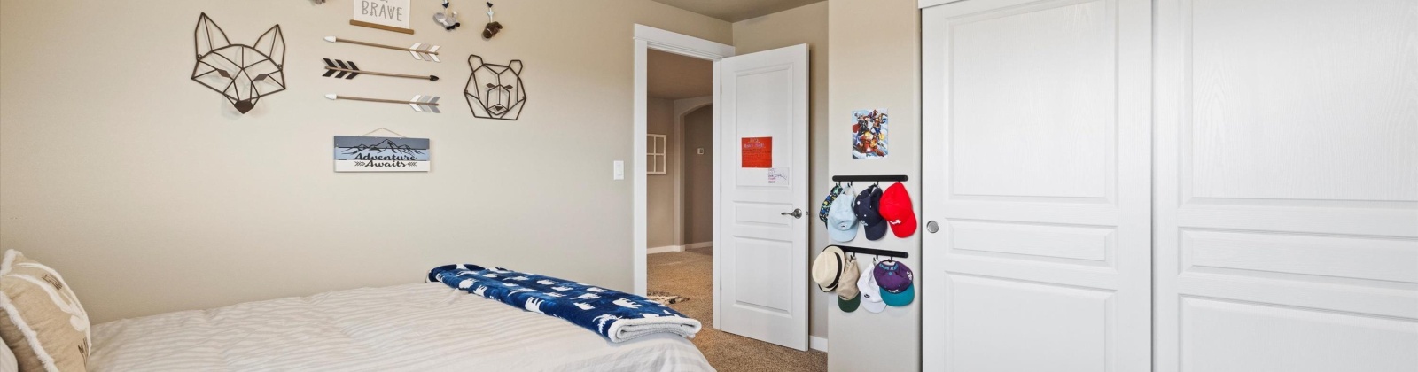 Dawes, Kennewick, Washington 99338, 5 Bedrooms Bedrooms, 0 ,3 BathroomsBathrooms,Houses,For Sale,Dawes,0,284754