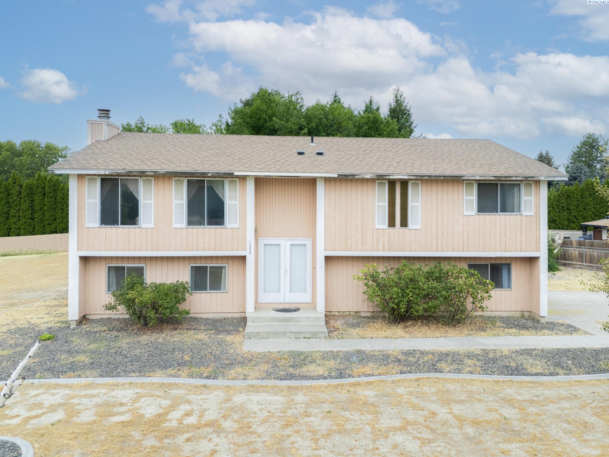 Kellogg St, Kennewick, Washington 99338-1603, 3 Bedrooms Bedrooms, 0 ,3 BathroomsBathrooms,Houses,For Sale,Kellogg St,0,287003