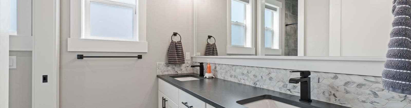 Ventus St, Richland, Washington 99352, 4 Bedrooms Bedrooms, 0 ,3 BathroomsBathrooms,Houses,For Sale,Ventus St,0,287319