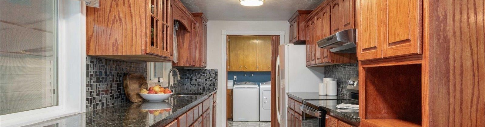 Cemetery Rd, Sunnyside, Washington 98944, 3 Bedrooms Bedrooms, 0 ,1 BathroomBathrooms,Houses,For Sale,Cemetery Rd,0,287310
