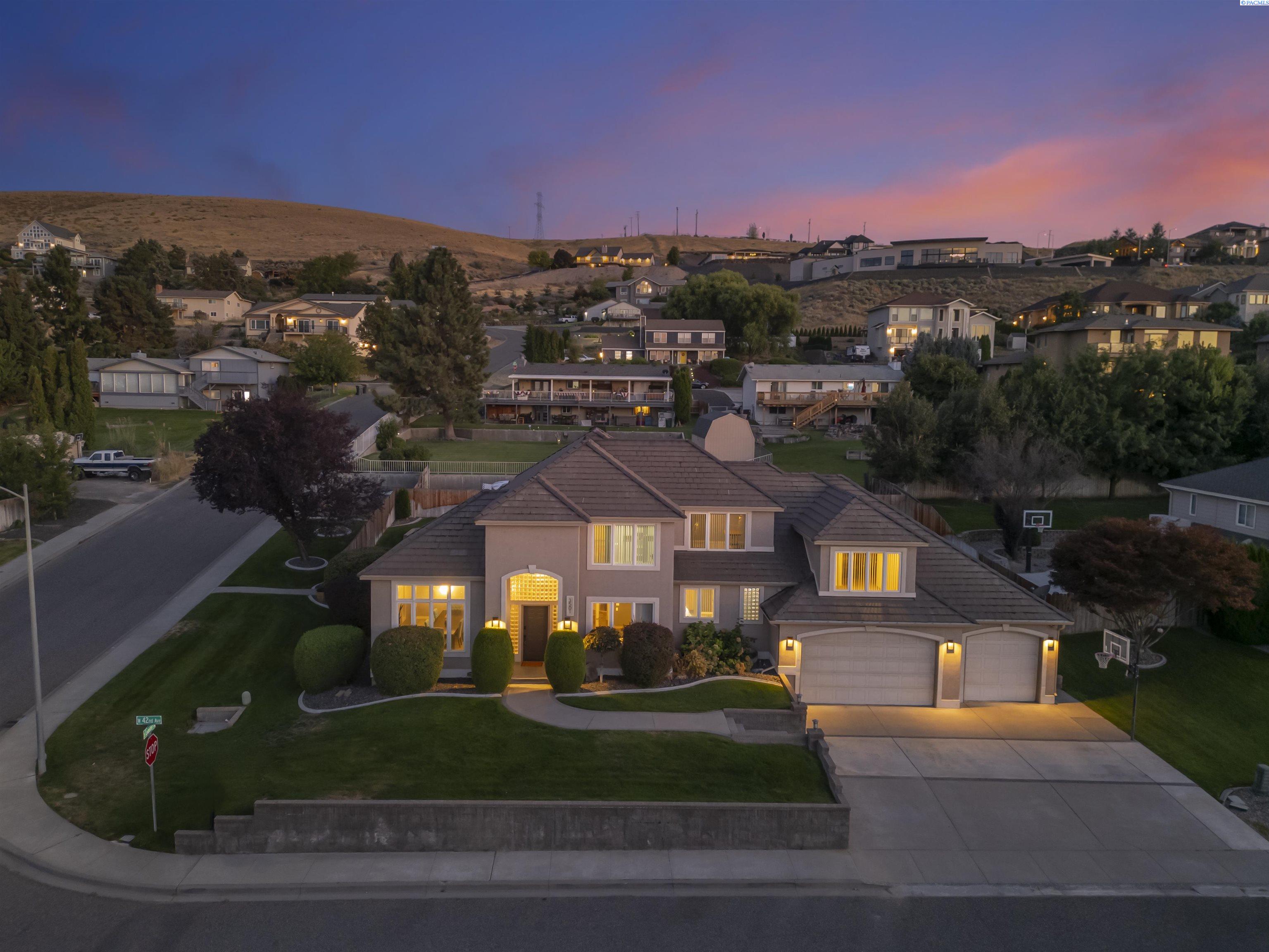 42nd Ave, Kennewick, Washington 99337, 6 Bedrooms Bedrooms, 0 ,5 BathroomsBathrooms,Houses,For Sale,42nd Ave,0,287315