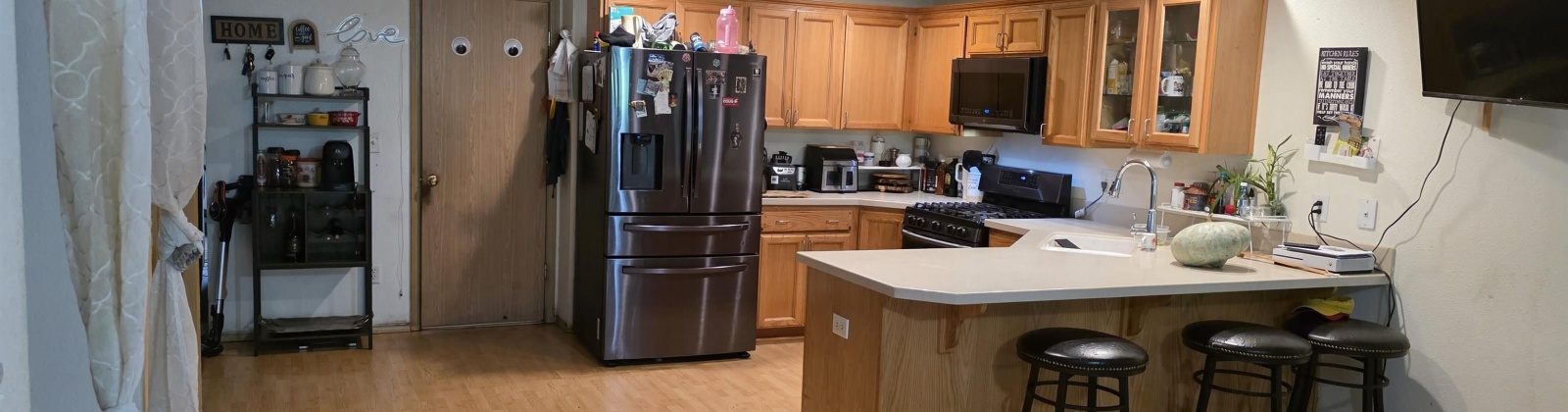 Bountiful Ave, Sunnyside, Washington 98944, 3 Bedrooms Bedrooms, 0 ,2 BathroomsBathrooms,Houses,For Sale,Bountiful Ave,0,287347