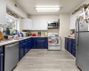 8th Ave, Kennewick, Washington 99336, 4 Bedrooms Bedrooms, 0 ,2 BathroomsBathrooms,Houses,For Sale,8th Ave,0,287332