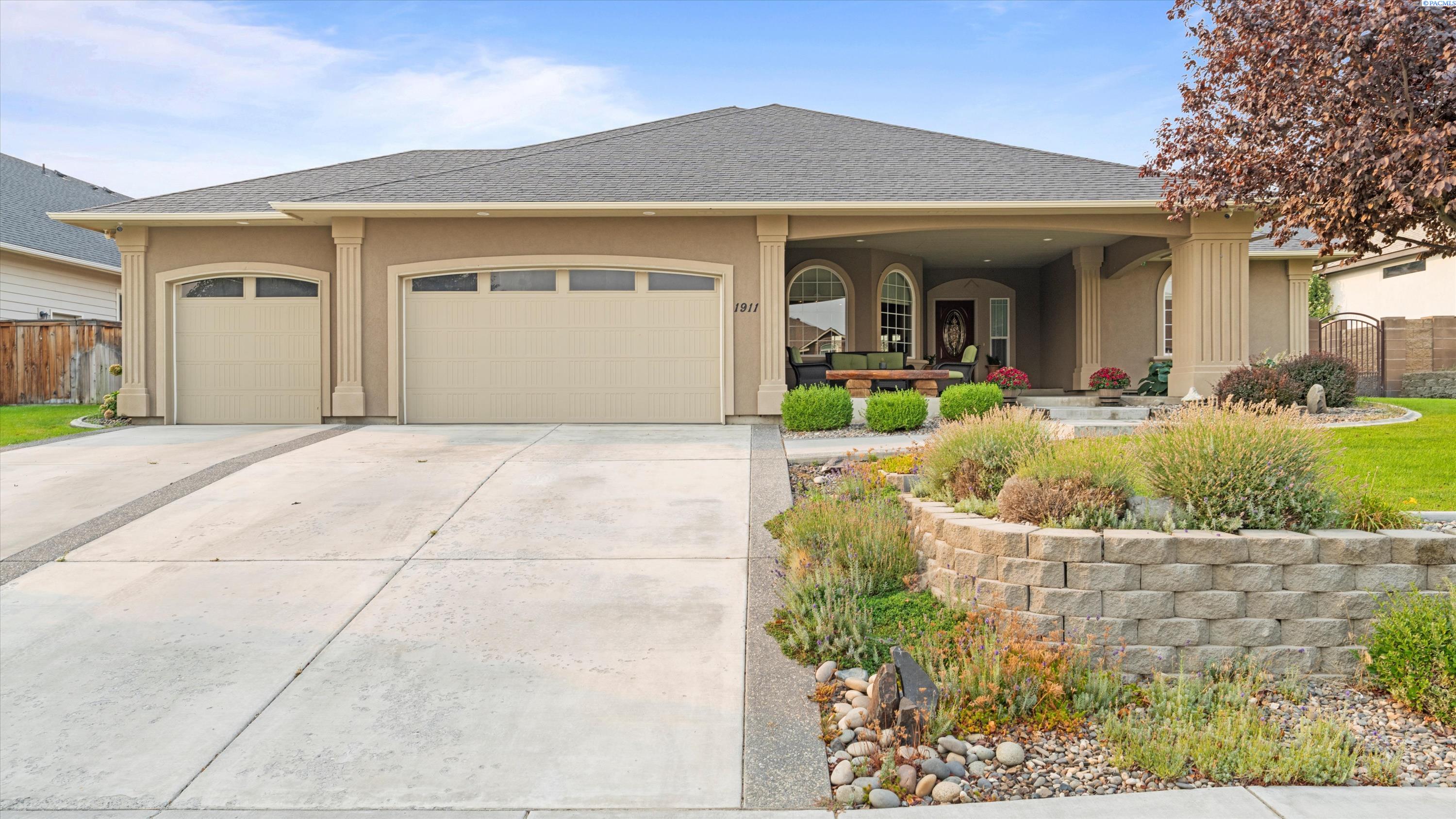 51st Ave, Kennewick, Washington 99337, 3 Bedrooms Bedrooms, 0 ,2 BathroomsBathrooms,Houses,For Sale,51st Ave,0,287330