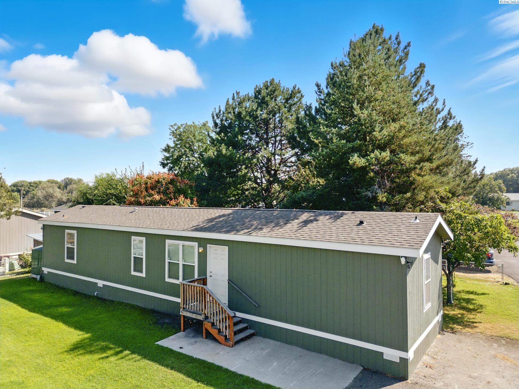Bowles, Kennewick, Washington 99337, 3 Bedrooms Bedrooms, 0 ,2 BathroomsBathrooms,Manufactured Homes,For Sale,Bowles,0,287328